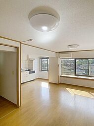 シオン上祖師谷 202 2階1LDKのリビング/ダイニング