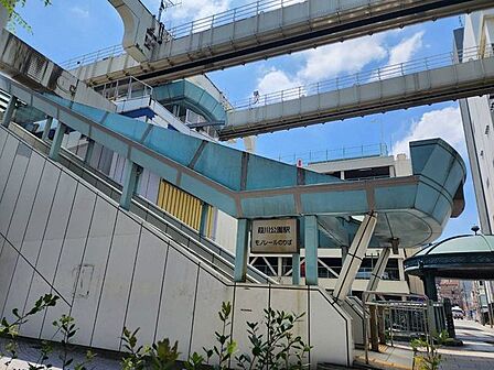 葭川公園駅(千葉都市モノレール 1号線) 徒歩9分。 720m