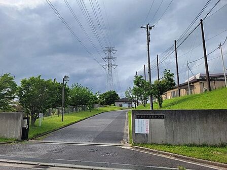 千葉市立金沢小学校 徒歩10分。 700m