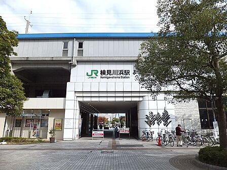 検見川浜駅(JR東日本 京葉線) 徒歩11分。 810m