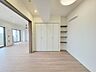 子供部屋：子供部屋にぴったりな洋室。明るい空間で成長を見守ります