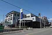 飯塚信用金庫幸袋支店 4245m