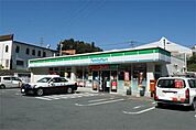 ファミリーマート 飯塚幸袋店 852m