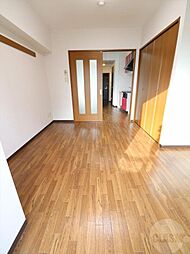 JR東海道・山陽本線 吹田駅 徒歩5分の賃貸マンション 4階1DKのリビング/ダイニング