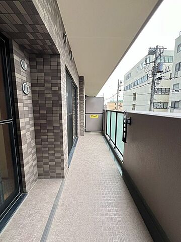 バルコニー ヴェルビュせんげん台ステーションプラザ 2階/-