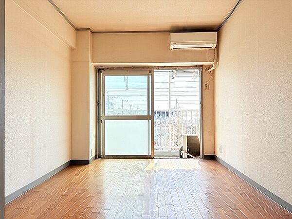 寝室
