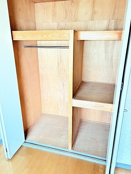 北側の洋室の様子