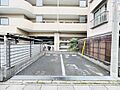 敷地内駐車場