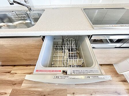 日々の暮らしを整える、洗練された設備が備わったゆとりのある空間です。