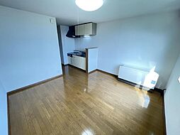 レジデンスベルビュー 2-B 2階1LDKのリビング/ダイニング