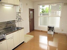 ノースウエスト 206 2階1DKのリビング/ダイニング