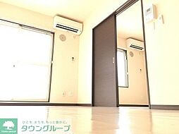 レオネクストアナベル 2階1LDKのリビング/ダイニング