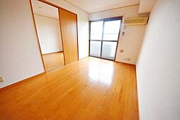 クレスト宇奈根 2階2LDKのリビング/ダイニング