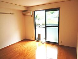 ハイツ暁苑 2階1Kのリビング/ダイニング