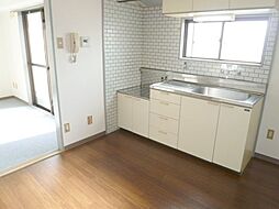 アーデンハウス 4階2DKのリビング/ダイニング