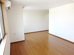 Ｖｉｌｌａ　Ｐｒｅｍｉｅｒ 3階1LDKのリビング/ダイニング