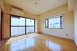 成城ロイヤルマンション 3階1DKのリビング/ダイニング