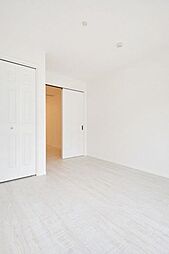 ＶＩＬＬＡ　ＮＩＳＨＩＥＩＦＵＫＵ 2階1LDKのリビング/ダイニング