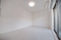 スカイコートグランデ成城 4階1Kのリビング/ダイニング