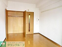 グラッドヒルズ明大前 3階1Kのリビング/ダイニング