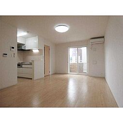 グレイスガーデン成城 1階1LDKのリビング/ダイニング