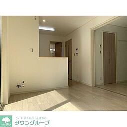 メープルガーデン 1階1LDKのリビング/ダイニング