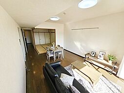 T’s garden府中 7階3SLDKのリビング/ダイニング