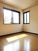 ★明るい角部屋です★