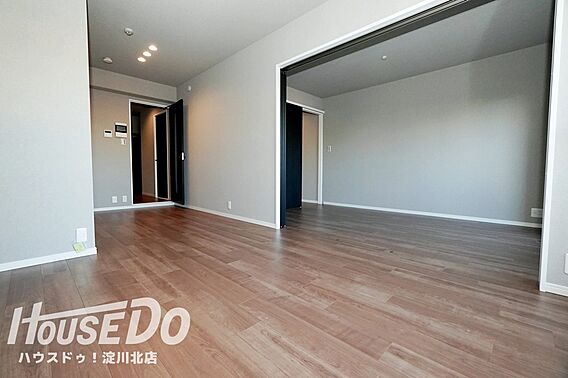 リビング/ダイ...