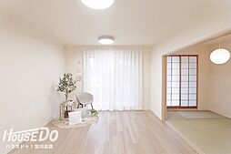 ザ・レジデンス東三国 220 3LDKのリビング/ダイニング