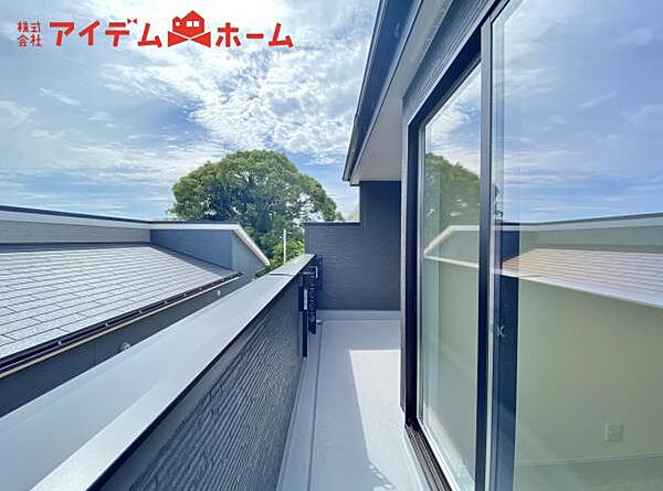 バルコニーを拡大表示
