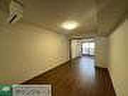 ルネサンスコート門前仲町 402 4階1LDKのリビング/ダイニング