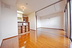 コンフォール瑞江VI 307 3階2DKのリビング/ダイニング