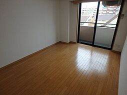 プライムアーバン行徳III 302 3階1Kのリビング/ダイニング