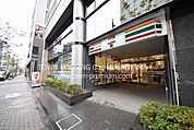 セブン-イレブン 八丁堀2丁目店 334m