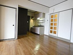 ファーストコーポ幕張本郷 3階3LDKのリビング/ダイニング