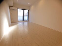 リブリ・エフ・エヌ 2階1Kのリビング/ダイニング