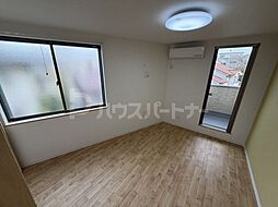 オーパス幕張 2階1Kのリビング/ダイニング