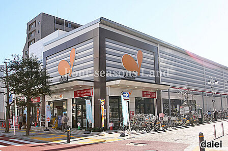 ダイエー藤沢駅前店まで約604m