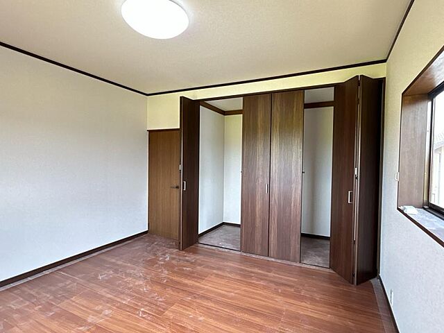 室内 高岡市福岡町赤丸187-29