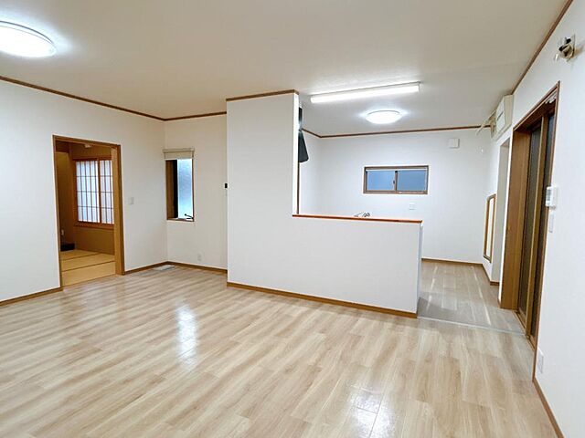 外観 小矢部市石動町6-3