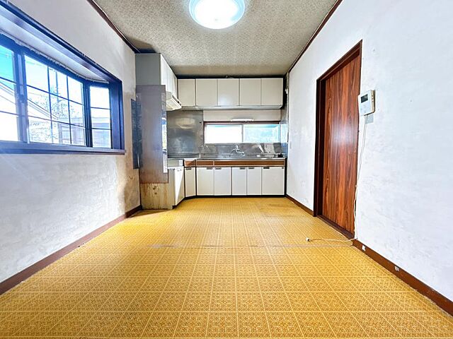 リビング/ダイニング 高岡市大野651