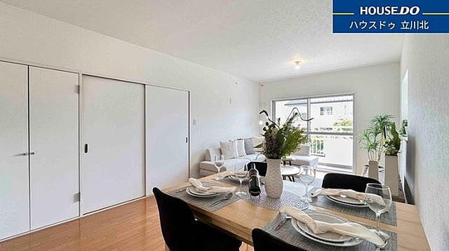 リビング/ダイニング エステート鶴牧5-37　201号室 2階/-