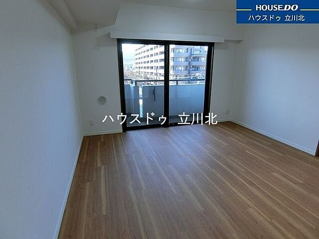 リビング/ダイニング センチュリーめじろ台　501号室 5階/-