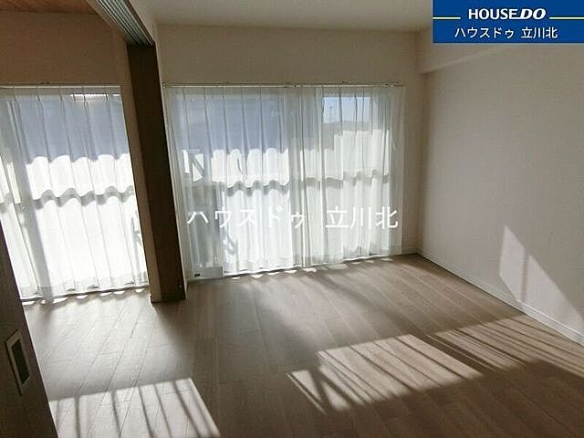 寝室 コープ府中武蔵野台3号棟　522号室 5階/-