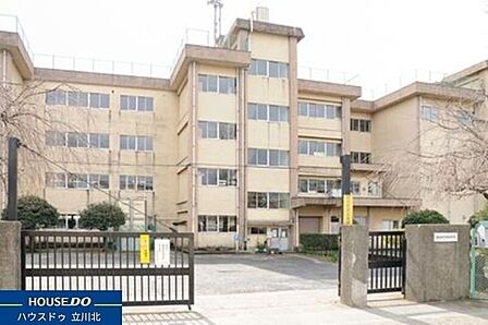 東大和市第四中学校 600m
