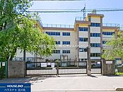 第一中学校 1743m