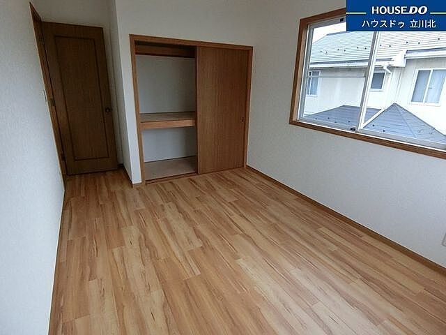 収納 武蔵村山市中原2丁目15-20