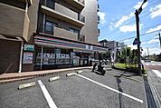 セブンイレブン日進駅西店 103m