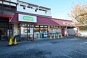 ミニコープ砂町店 696m